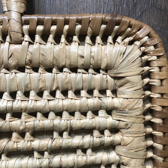 Vintage Handmade Woven Handbag - Picture 10 of 11